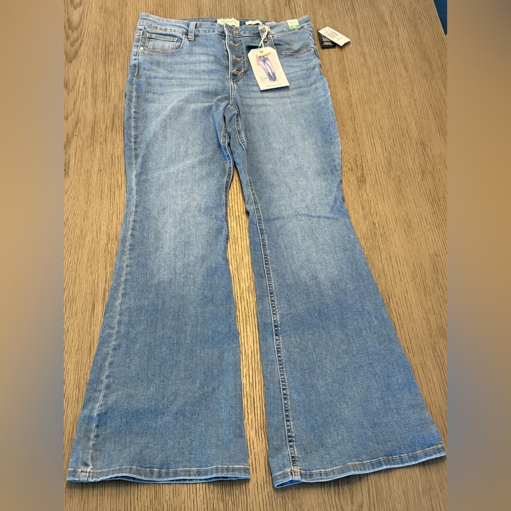 Celebrity Pink Stylish Junior Button-Fly Light Blue Flare Jeans